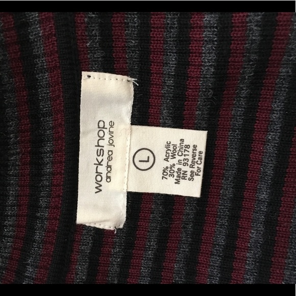 ANDREA JOVINE Ribbed Turtleneck - Picture 8 of 8